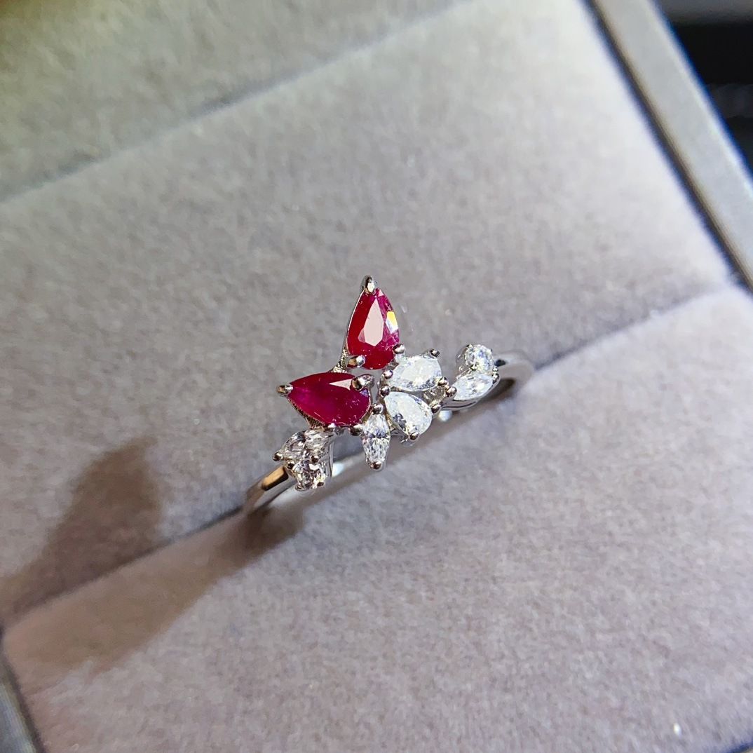 Factory wholesale explosions natural ruby ring S925 silver inlaid with the main stone 3*5 selling Europe and the United States a generation of hair