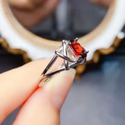 Factory wholesale explosions natural magnesium aluminum garnet ring S925 silver inlaid main stone 6*8 hot European and American generation hair