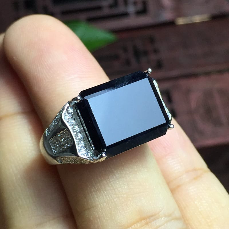 Natural Shandong Black Sapphire men's ring support identification 925 sterling silver open mouth large particle men's ring