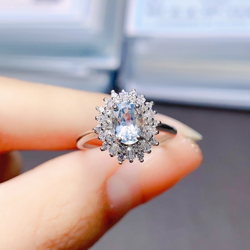 Natural aquamarine ring S925 silver inlaid main stone 4*6