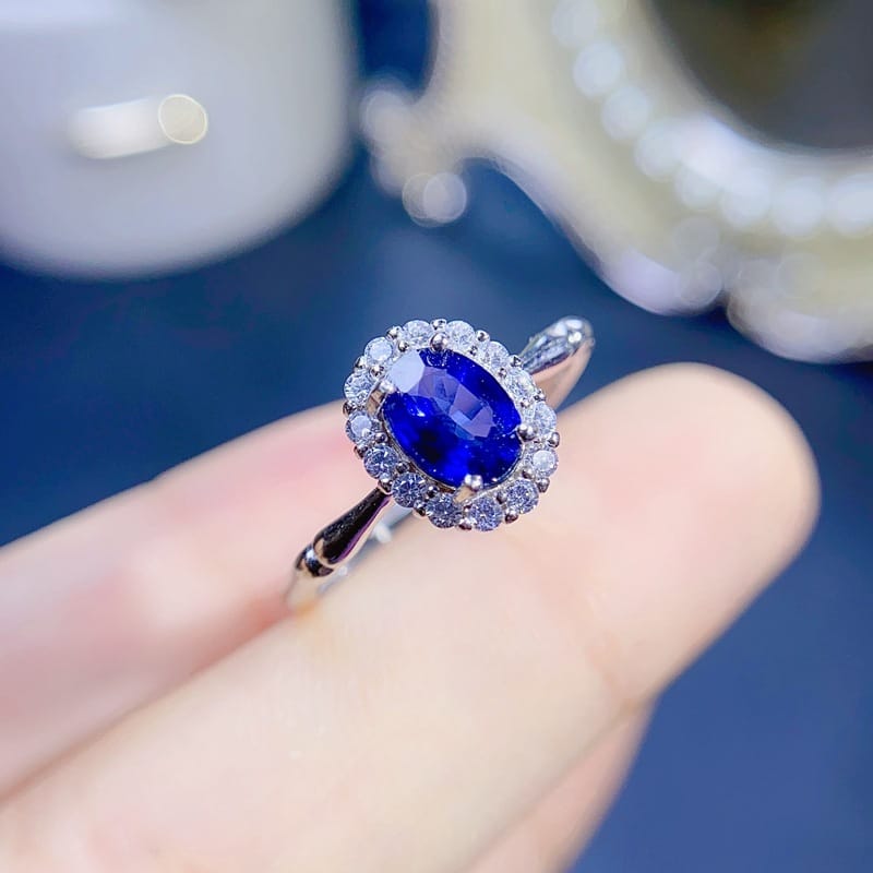 New four gem natural sapphire 925 silver ladies ring personality Fashion 5*7mm Sapphire live supply