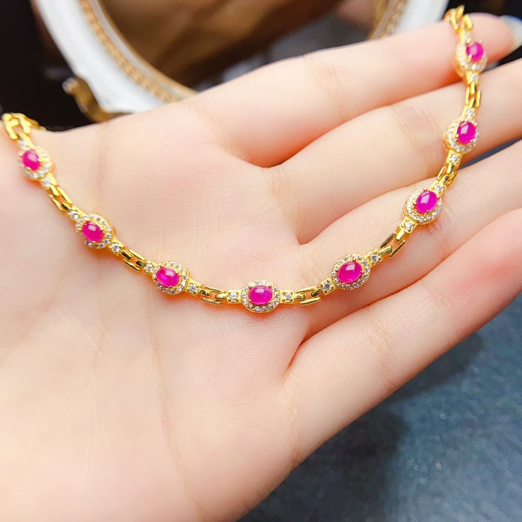 Factory wholesale explosions natural ruby bracelet S925 silver inlaid with the main stone 3*4 selling Europe and the United States a generation of hair