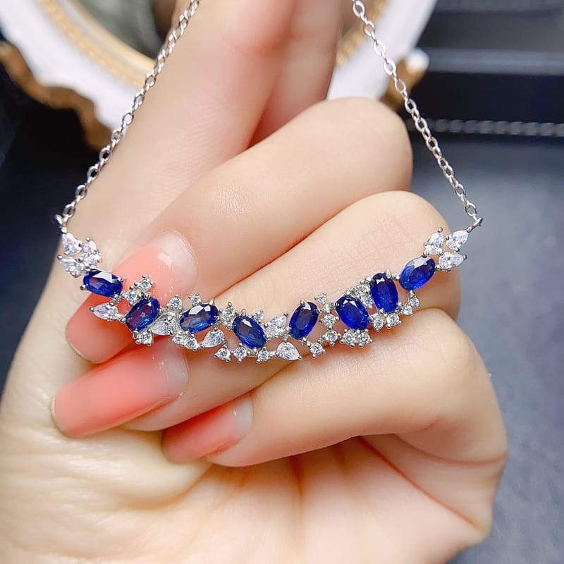 Factory wholesale explosions natural sapphire necklace S925 silver inlaid main stone 3*5 selling Europe and the United States a generation of hair