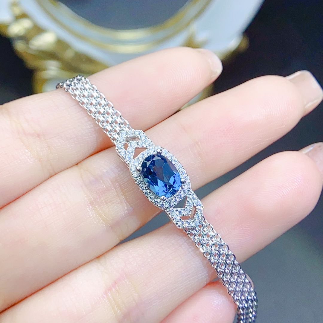 Factory wholesale explosions natural topaz bracelet S925 silver inlaid main stone 6*8 hot Europe and the United States a generation of hair