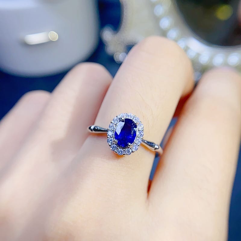 New four gem natural sapphire 925 silver ladies ring personality Fashion 5*7mm Sapphire live supply