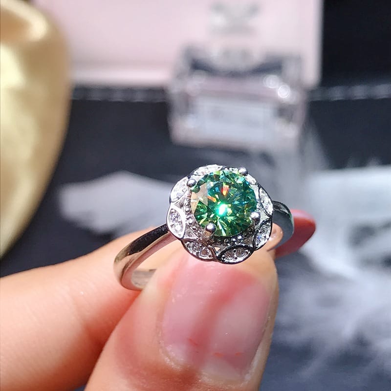 Green Mosang Diamond GRA Certificate Black Card Waist Code 925 Silver Plated Platinum New Women's Ring