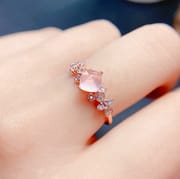 Simple natural pink crystal hibiscus Stone live mouth 5 * 5mm female ring live TikTok Foreign live wholesale