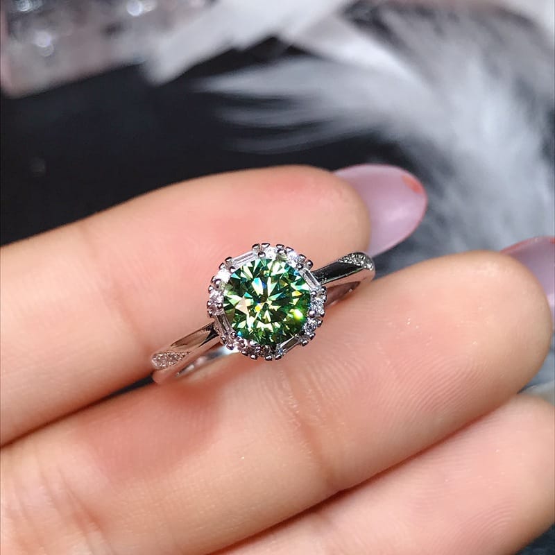Green Mosang Diamond GRA Certificate Black Card Waist Code 925 Silver Plated Platinum New Women's Ring