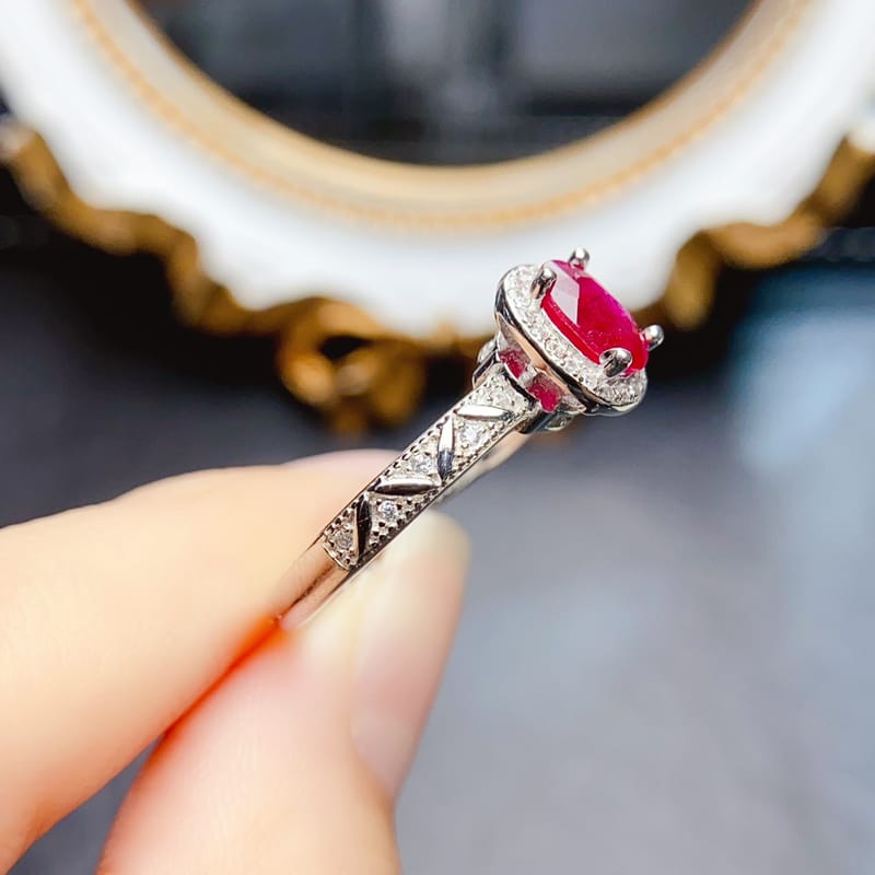 Factory Wholesale Popular Natural Ruby Ring S925 Silver Inlaid Main Stone 5*7 Hot Selling European and American Dropshipping