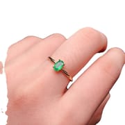 Emerald ring live ladies ring natural emerald live tremolo supply S925 silver wholesale