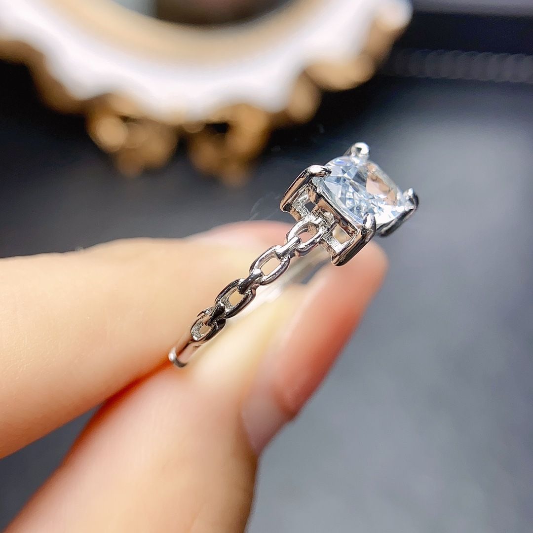 Factory wholesale explosions natural aquamarine ring S925 silver inlaid main stone 6*8 selling Europe and the United States a generation of hair