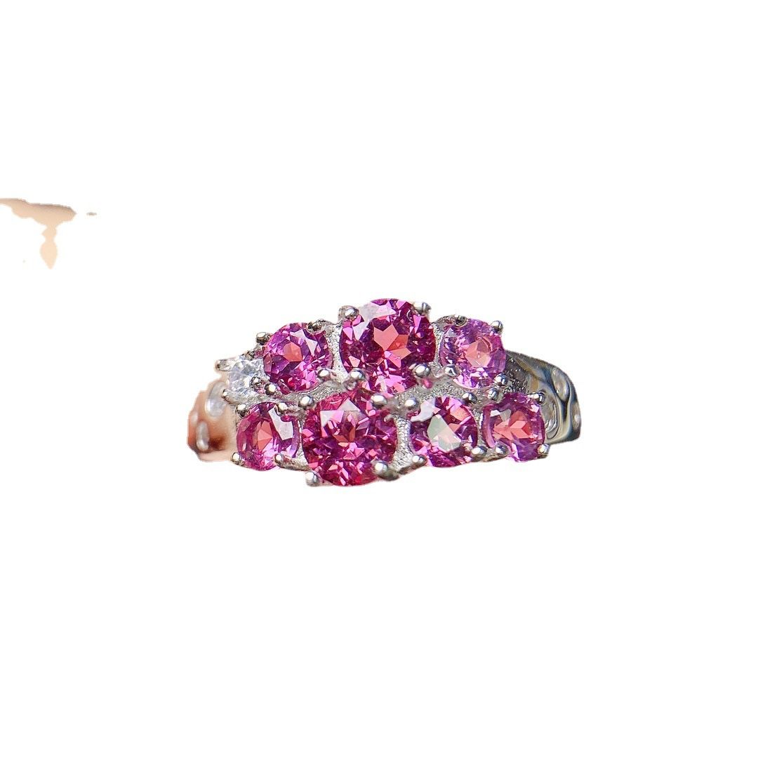 Factory wholesale explosions natural garnet ring S925 silver inlaid main stone 4*4 selling Europe and the United States a generation of hair