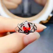 Factory wholesale explosions natural magnesium aluminum garnet ring S925 silver inlaid main stone 6*8 hot European and American generation hair
