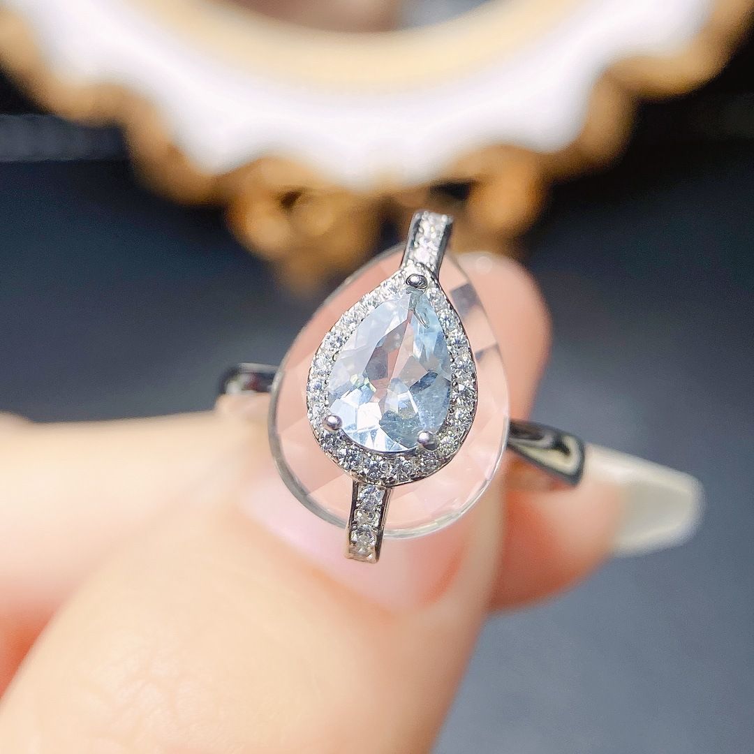 Factory wholesale explosions natural aquamarine ring S925 silver inlaid main stone 5*7 selling Europe and the United States a generation of hair