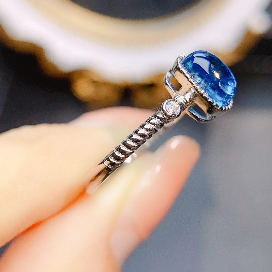 Factory wholesale explosions natural Topaz ring S925 silver inlaid main stone 5*7 selling Europe and the United States a generation of hair
