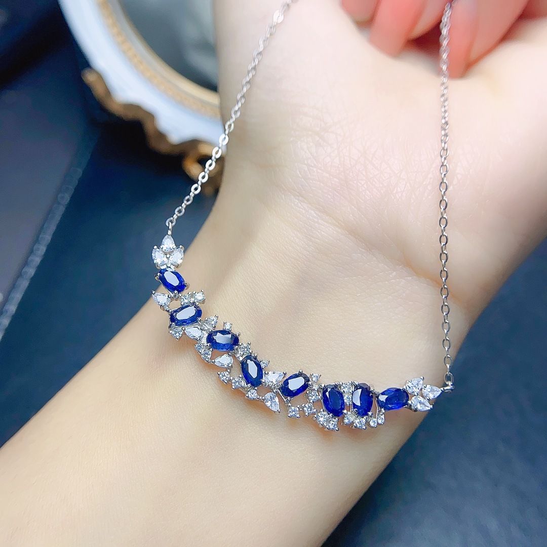 Factory wholesale explosions natural sapphire necklace S925 silver inlaid main stone 3*5 selling Europe and the United States a generation of hair