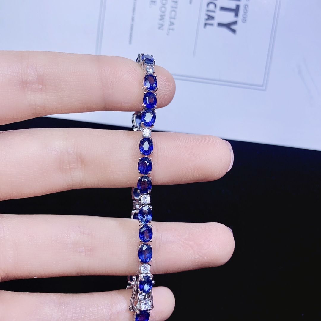 Factory wholesale explosions natural sapphire bracelet S925 silver inlaid with the main stone 4*5 selling Europe and the United States a generation of hair
