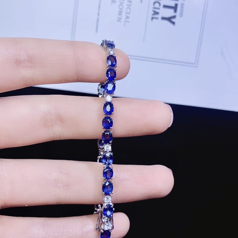 Factory wholesale explosions natural sapphire bracelet S925 silver inlaid with the main stone 4*5 selling Europe and the United States a generation of hair