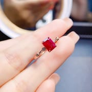 Factory wholesale explosions natural ruby ring S925 silver inlaid with the main stone 5*7 selling Europe and the United States a generation of hair