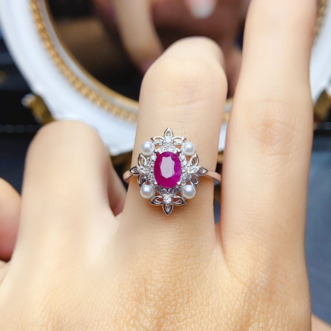 Factory wholesale explosions natural ruby ring S925 silver inlaid with the main stone 5*7 selling Europe and the United States a generation of hair