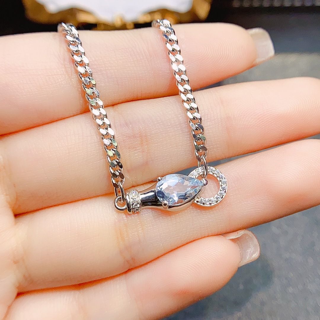Factory wholesale explosions natural aquamarine bracelet S925 silver inlaid main stone 6*8 hot Europe and the United States a generation of hair