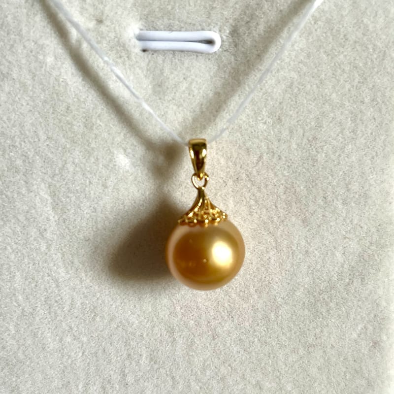 pearls, sea peals, necklace, jewels