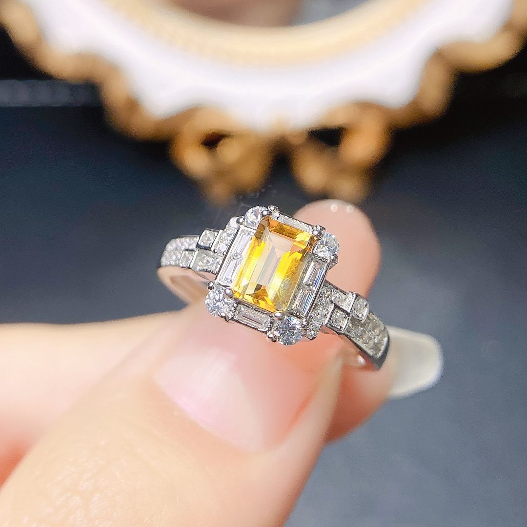 Factory wholesale explosion natural citrine ring S925 silver inlaid main stone 4*6 hot European and American a generation