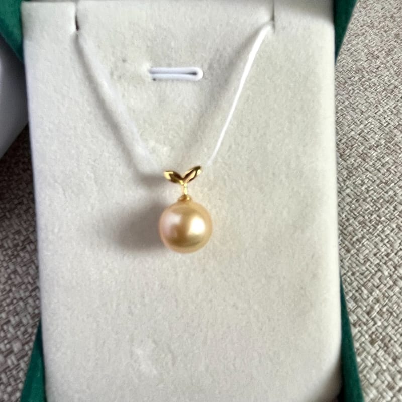 pearls, sea peals, necklace, jewels