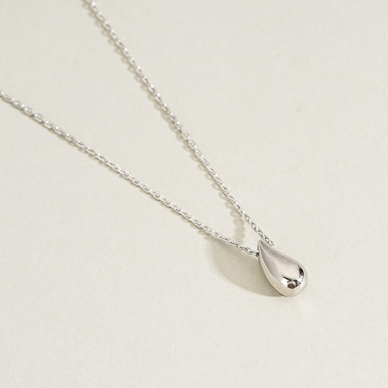 Water Drop Necklace-White Gold