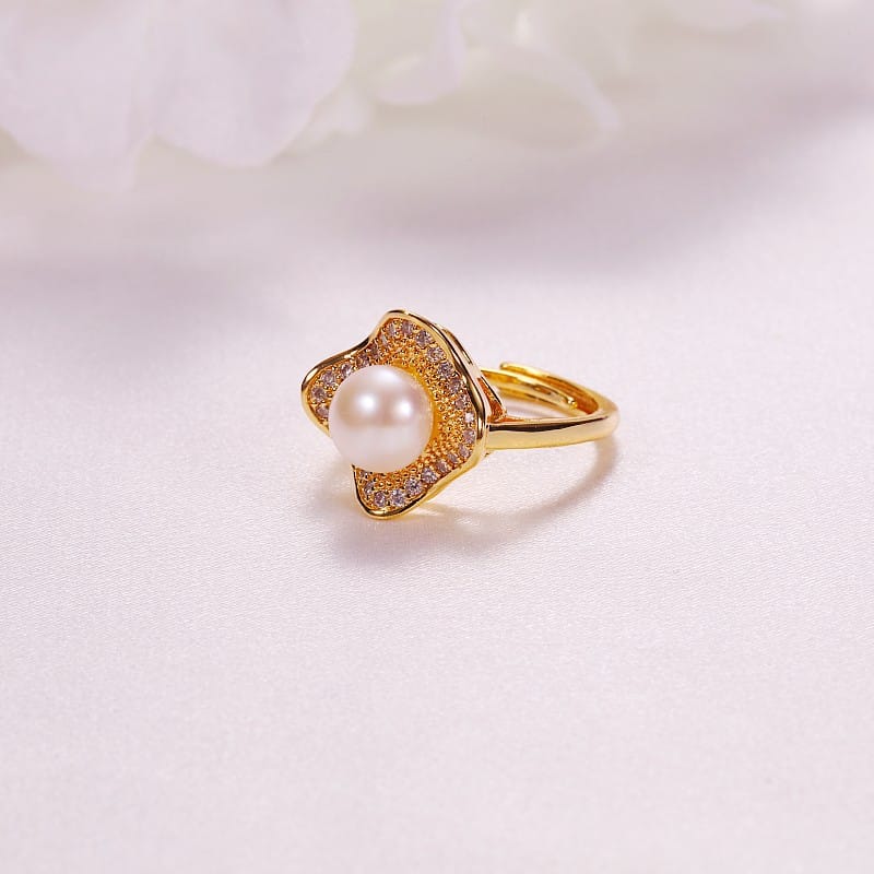 D 7.5-8mm white pearl ring