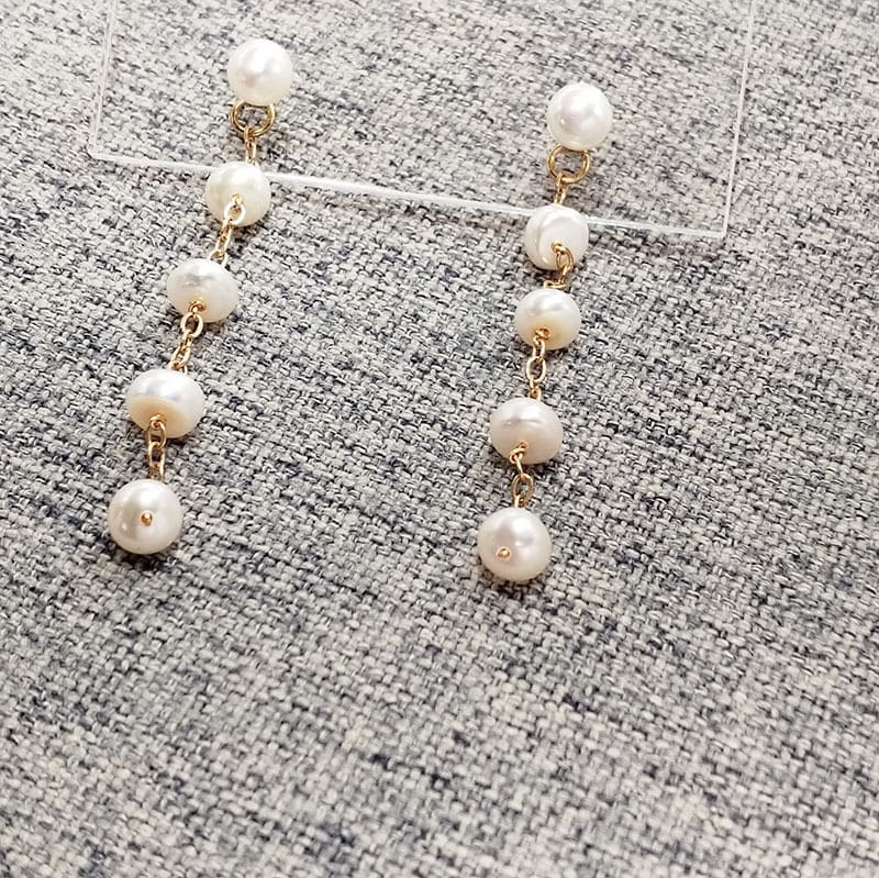Gypsophila pearl earrings