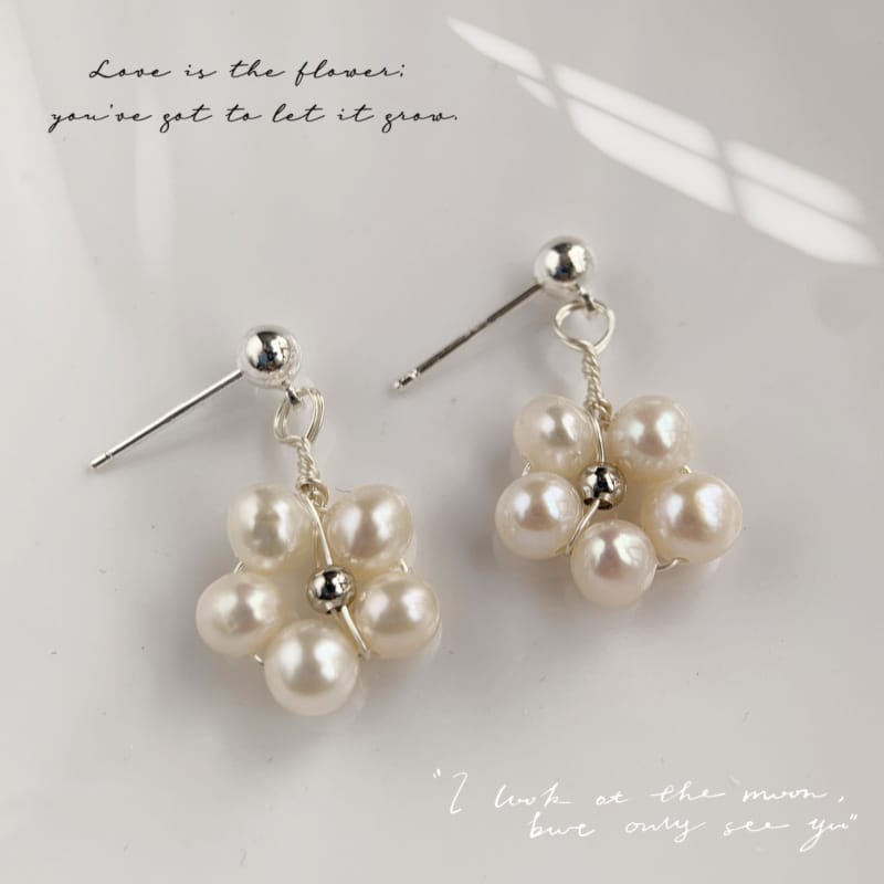 Flower silk pearl earrings silver