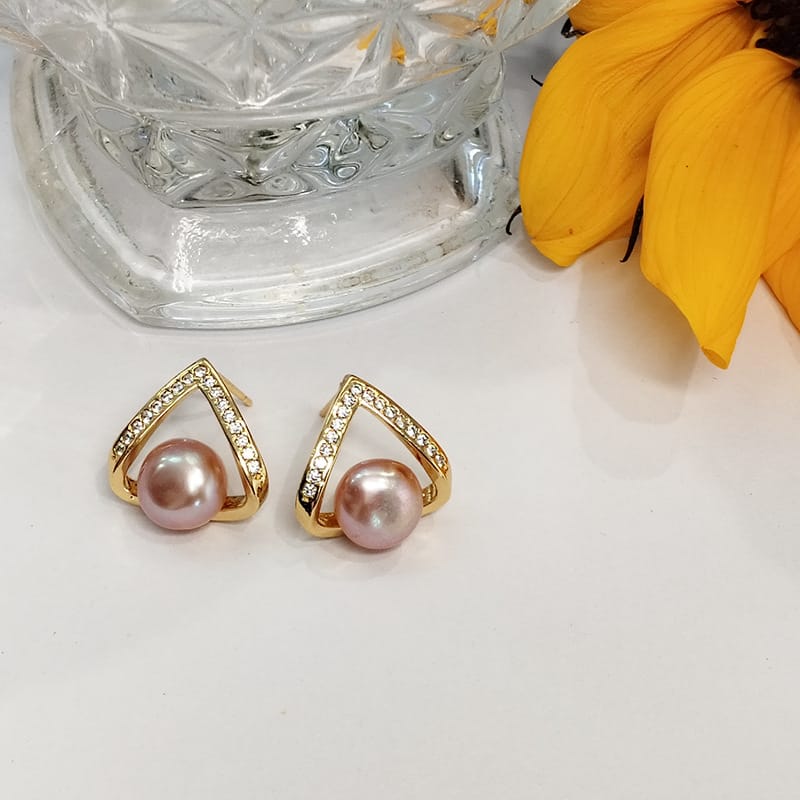 Triangular heart-shaped earrings (lilac pearls)