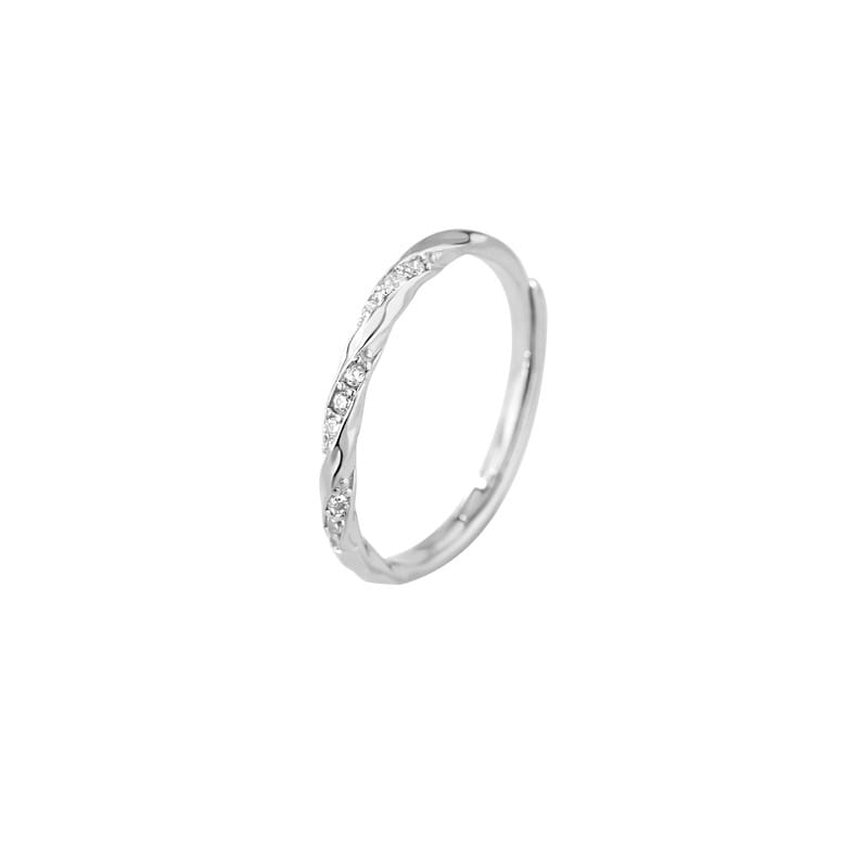 Mobius diamond ring--white gold