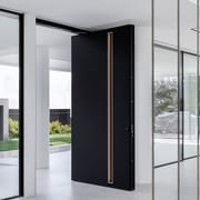 2023 Modern Style Single Pivot Solid Wood Door with Smart Lock Villa Main Door Design