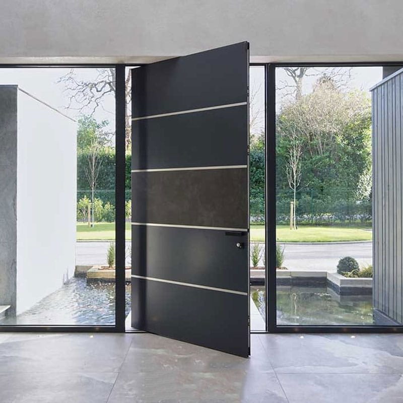 2023 Modern Style Single Pivot Solid Wood Door with Smart Lock Villa Main Door Design