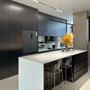 Luxury modern smart modular kitchen design wooden furniture veneer door panel economic wood wall kitchen cabinet with island