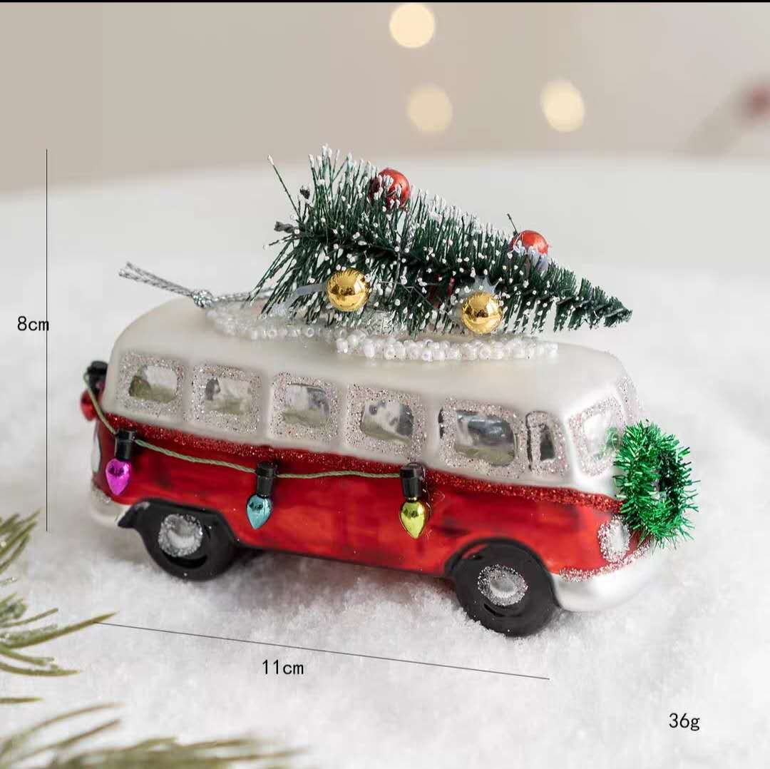 Vintage red bus carrying pine tree glass Christmas ornament, 8x11cm size, 36g lightweight winter car hanging decor.