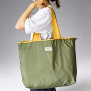 Yellow shoulder strap, olive green oxford cloth shopping bag