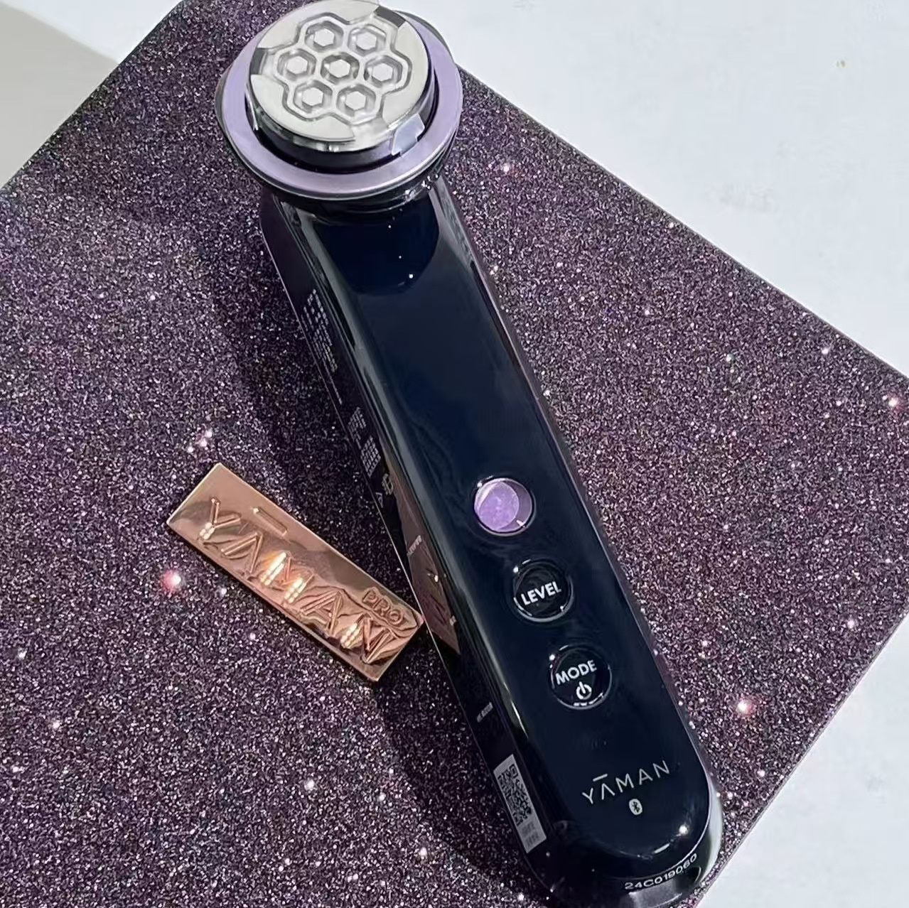 YA-MAN Multi-functional Beauty Instrument Household Face Large Row of Lights To Promote Penetration and Whitening