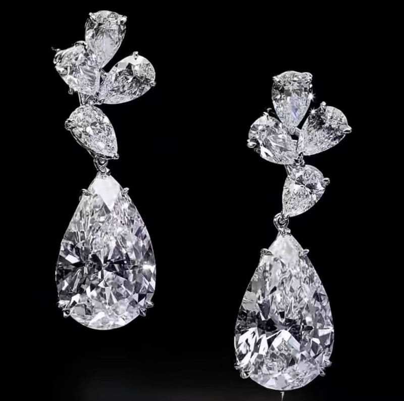 10 carats pear cut lab diamond platinum earrings