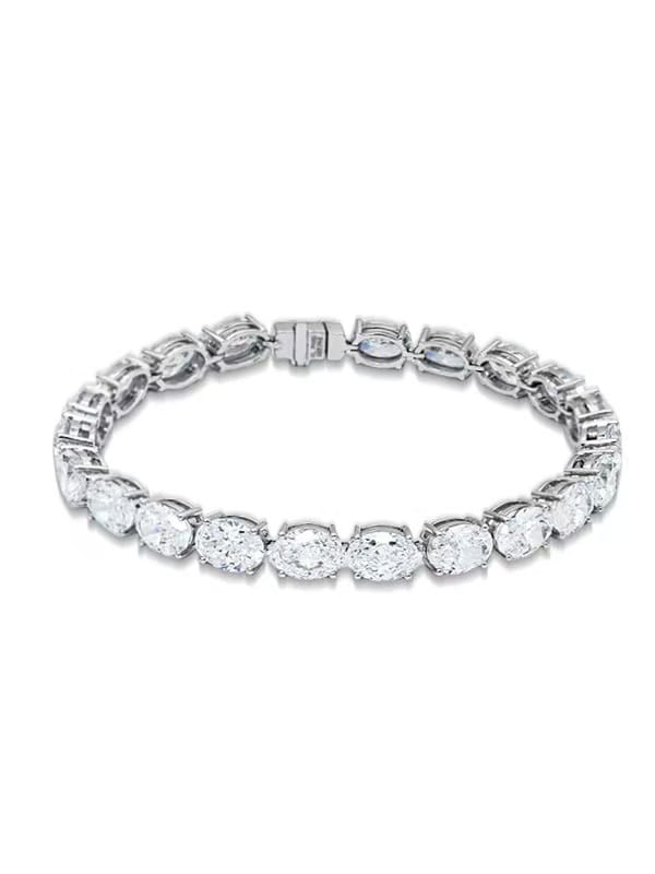 Oval-cut diamond platinum bracelet