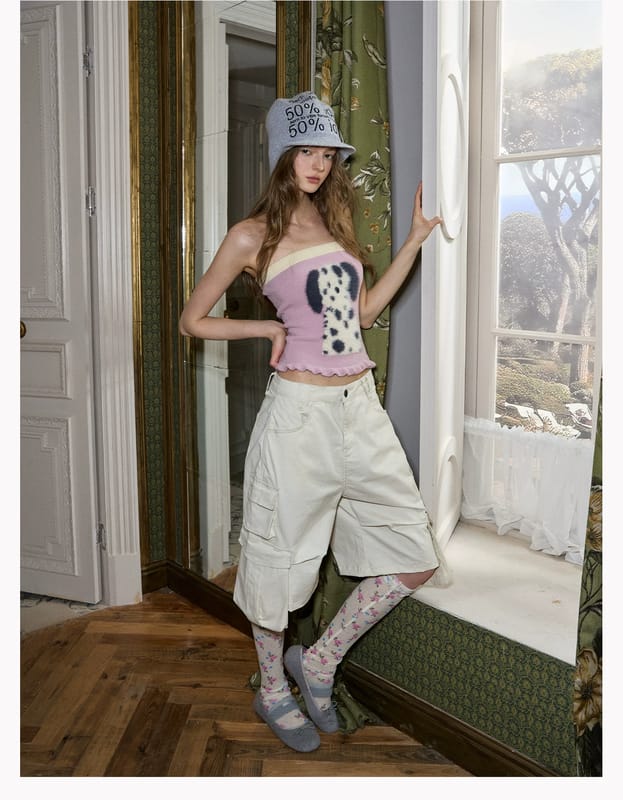 Multi-pocket cargo five-inch shorts