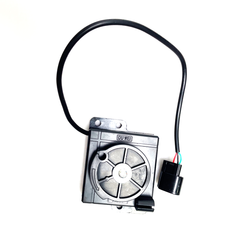 Electric vehicle modified handlebar central control cable accelerator