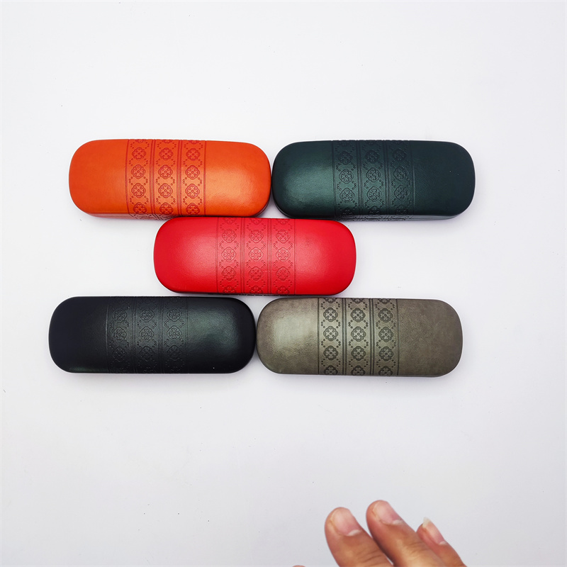 R64 hot pressing color changing glasses case