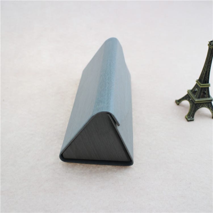 Folding glasses case