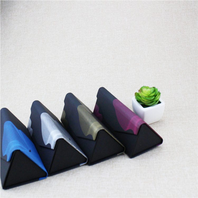 Folding glasses case