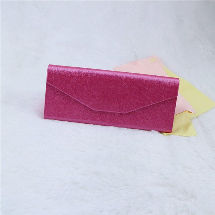Folding glasses case