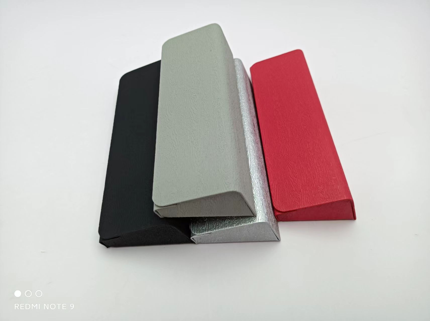 Hangmade glasses case