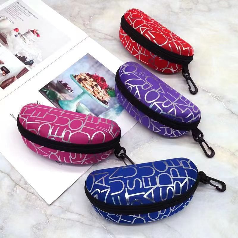 Zipper glasses case